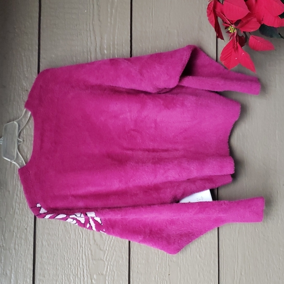 LAST CHANCE DONATING TONIGHT SALE PINK Floral Women's Sweater - Picture 6 of 6